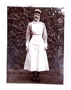 Emerald Nightingales: Irish Nurses in the NHS